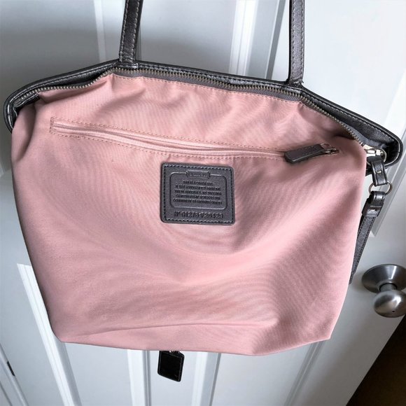 "SOLD" -COACH Silver Signature Metallic Tote Purse - Picture 5 of 12